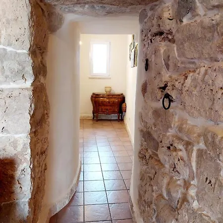 Trullo Fellone Вилла